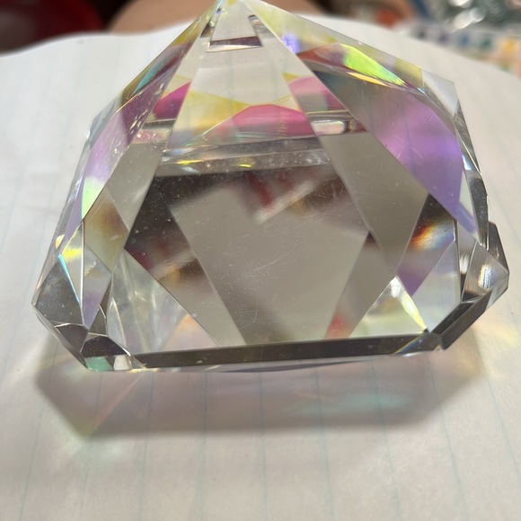 DIAMOND PAPER WEIGHT, approx 3”, some sm scuffs - Picture 5 of 5